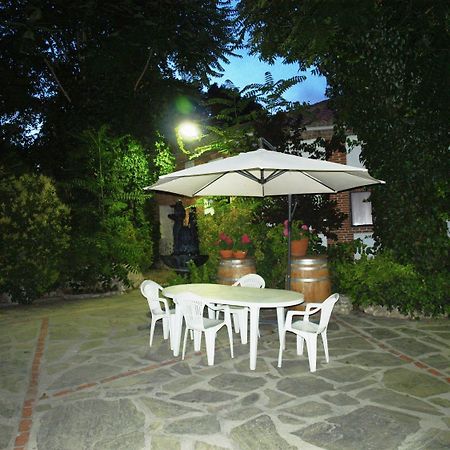 Gran Posada La Mesnada Olmedo Bagian luar foto